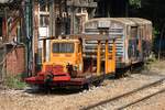 SRT รบน.012, ein meterspuriger Oberbauwagen der deutschen Type Klv51, am 10.Dezember 2023 in der Hua Lamphong Station.