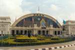 Bf. Hua Lamphong, der Hauptbahnhof von Bangkok am 22.September 2004. (Scan vom Fotopositiv) 

