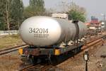 บ.ท.ค. 342014 (บ.ท.ค. = B.O.T./Bogie Oil Tank Wagon) am 25.März 2023 in der Nakhon Lampang Station.