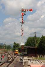 Nördliches Ausfahrsignal des Hausbahnsteiges der Den Chai Station, Blickrichtung Chiang Mai, am 21.Mai 2018.