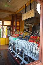 Weichen- und Signalstellhebeln im Stellwerk der Ban Thung Pho Junction am 18.M�rz 2026.