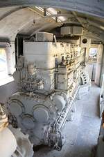 Einer der beiden Fahrmotoren der SRT 555 (2'Do2', de, Frichs Aarhus/Dänemark, Bj. 1931, Fab.Nr. 98) am 08.Dezember 2023. - Die Lok ist gleich gegenüber der alten Waghor Station und südlich des King Mongkut Memorial Park of Science and Technology ausgestellt.