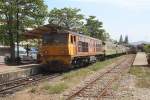 ALS 4124 (Co'Co', de, Alsthom, Bj.1974) mit dem ORD 446 (Hat Yai Junction - Chumphon) am 07.Jnner 2013 im Bf. Surat Thani.