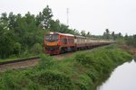 ALS 4153 (Co'Co', de, Alsthom, Bj.1974) am 23.Mai 2016 mit dem RAP 167 (Bangkok - Kantang) bei Surat Thani.