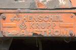 Fabrikschild der AHK 4224 (Co'Co', de, Krupp, Bj.1980, Fab.Nr. K-5486). - Bild vom 16.Jänner 2026 in der Kantang Station.