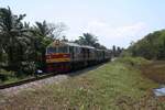 HID 4518 (Co'Co', de, Hitachi, Bauj. 1993) am 19.M�rz 2026 mit dem Freight 777 (Bang Sue - Hat Yai) beim Strecken-Km 636,85 der Southern Line.