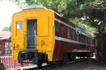 Gegen�ber der alten Hua Hin Station ist der ehemalige APD 101 (ex JR West KiHa 58 224) als Bibliothek aufgestellt.