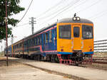 SRT 1048 RHN erreicht den Bahnhof Udon Thani, kommend aus Nong Khai.