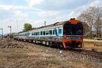 APD.60 2539 am 26.Februar 2026 als letztes Fahrzeug des untauglich gewordenen Sp.Exp 7 (Krung Thep Aphiwat - Chiang Mai) bei der Einfahrt in die Den Chai Station.