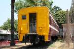 Gegen�ber der alten Hua Hin Station ist der ehemalige APD 209 (ex JR West KiHa 28 3017, ex-KiHa 28 1017) als Bibliothek aufgestellt.