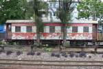 Nummernlosen 4achsigen Pesonenwagen (Hersteller: Magor/USA, Bauj.1944, Fabr.Nr.51109) als Teil des  LIBRARY TRAIN  beim Bahnhof Bang Sue Junction am 16.Mrz 2011.