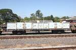 บ.ข.ส.260 (บ.ข.ส. = B.H.S./Bogie High Sided Wagon, Commonwealth Engineering Ltd. - Rocklea-Queensland-Australien, Bauj. 1962) am 04.Dezember 2025 in der Ban Phachi Junction.