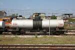 บ.ท.ค.126055 (บ.ท.ค. =B.O.T./Bogie Oil Tank Wagon) am 20.M�rz 2026 in der Surat Thani Station.