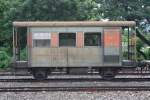 พ.ห.15174 (พ.ห.=B.V./Brake Van) am 11.Juni 2011 in der Pak Chang Station.