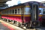 บชส. 1256 (บชส = BTC/Bogie Third Class Carriage) am 07.Dezember 2025 in der Hua Lamphong Station.