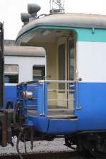 Die offene Plattform des บจพ.ป.2 (บจพ.ป.=ARS./Air-Conditioned Reserved Saloon) am 16.März 2011 im Bf.