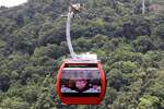 Eine der beiden Gondeln der Hat Yai Cable Car am 15.Mai 2025.