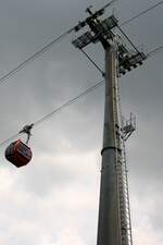Auch wenn die Hat Yai Cable Car nur 547 Meter lang ist, so erforderte die Topografie dennoch die Errichtung einer Stütze.