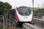 MRT PM29 (Hersteller: Bombardier Transportation + CRRC Nanjing Puzhen, Type Innovia Monorail 300) hat am 31.Mai 2026 soeben die Lak Si Station (PK14) in Richtung Rajabhat Phranakhon Station (PK15)
