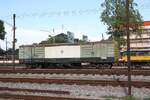 บ.ต.ญ.25101 (บ.ต.ญ.=B.C.G./Bogie Covered Goods Wagon) als Bauzugwagen am 06.Dezember 2023 in der Surat Thani Station.