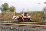 Mercedes Benz Unimog Oberleitungswagen am Bahnhof Hajek am 23.10.2020