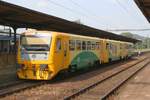 CD 814 227-5 am 24.August 2019 nach der Ankunft als Os 14911 von Zd'ar nad Sazavou im Bahnhof Tisnov.