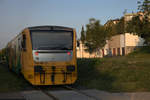 Nachschuß auf 914 001-3 bei der Ausfahrt in Louny Mesto.