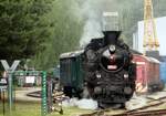 Am 10. Juni 2022 schiebt 354 195 ein Sonderzuglein zurück ins Bw von Luzna u Rakovnika.