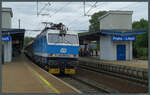 151 012-2 der ČD erreicht mit dem Ex 144 aus Žilina am 27.05.2022 den Bahnhof Praha-Libeň.