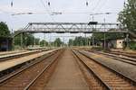 Fußgängerbrücke im Bahnhof Kojetin am 20.Juli 2019.