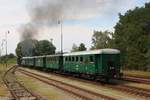 CSD 354 195 (UIC-Nr.: CZ-CD 90 54 3541 095-6) fährt am 04.August 2018 mit dem Os 28454 (Trebon Lazne - Veseli nad Luznici) aus dem Bahnhof Trebon.