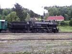 Dampflokomotive Sedmička 354.7152 im Bahnhof Kořenov am 2.7.2017.