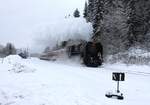 475 111 fuhr am 02.12.23 von Sokolov nach Kraslice und zurück. Hier ist der Zug in Kraslice predmesti. zu sehen. Am Zugschluss war 745 703. Endlich gab es dort auch mal Schnee.