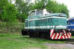 T334 0869 steht am 13 Mai 2012 ins Eisenbahnmuseum von Luzna u Rakovnika.