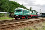 T435 0145 rangiert am 13 Mai 2012 mit ein MUseumszug ins Eisenbahnmuseum Luzna u Rakovnika.
