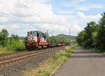 740 658-0 (STRABAG) zu sehen mit einem kurzen Zug am 06.06.22 bei Libochovany.