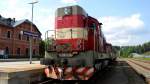 09.07.2013 Regionalzug nach Karlovy Vary steht abfahrbereit im Bf Johanngeorgenstadt.