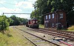 742 194-4 mit einem Schadwagenzug am 19.07.16 bei der Einfahrt in Vojtanov.