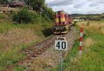 Lz fahrt der CD Cargo 742 372 von Karlovy Vary nach Bochov, um dort beladene Holzwaggons abzuholen.