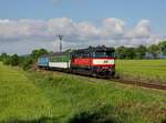 Die 749 121 mit einem R am 25.05.2014 unterwegs bei Tochovice.