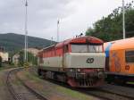 Bardotka 749 006-3 auf Bahnhof Tanvald am 7-8-2011.