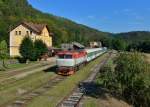 749 006 mit Sp 1832 am 30.08.2015 in Kacov.