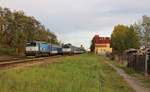 750 706 und 750 708 mit dem R 1226 und 750 707 mit dem R 1229 zu sehen am 17.10.19 in Stochov.