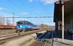 Am 21.03.18 als ich in Tršnice stand, kam ganz überraschend die 750 079-6 mit einem Messwagen. Kurze Nachfrage beim Fdl ergab das der Zug nach Cheb und weiter nach Aš fährt.