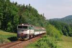 754 039 mit Os 3119 bei Kuncice (22.05.2011)