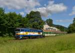 754 024 mit einem Os nach Bayerisch Eisenstein am 01.07.2013 bei Böhmisch Eisenstein Stadt.