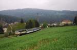 754 045 mit R1251 von Ceske Budejovice nach Praha hl.n. am 03.05.2013 bei Cenkov