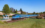754 040 mit dem R 929 (Praha hl.n.