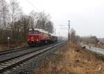T 679 1600 fuhr am 01.04.22 von Cheb nach Lužná u Rakovníka. Hier ist die Fuhre bei Chodov zu sehen.