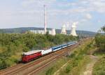 T 679 1600 leistete Vorspann am R 614 mit 193 566, weil am 27.08.23 zwischen Kadan Prunéřov und Klášterec nad Ohří der Strom abgeschaltet war.